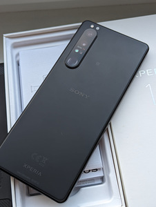 Sony Xperia 1 III 5G (12/256 Gb) (3 foto / 10)
