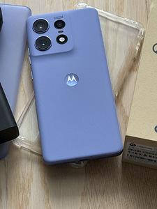 Motorola Edge 50 Pro (512 Gb) Nagu Uus (6 foto / 9)