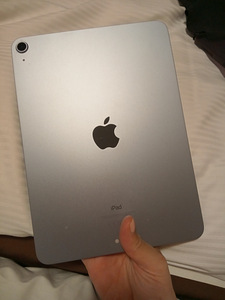 iPad air 2020 (2 foto / 2)