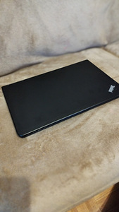 Lenovo S 540 i7, 8 ozu , 256 SSD ,AMD 8600m (3 foto / 9)