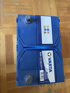 Аккумулятор Varta 70A (3 фото из 4)