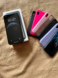 Apple iPhone XR 64 (3 foto / 10)