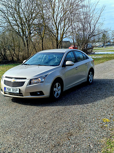 Chevrolet Cruze 88500km 2012 1.6 manual 91kw opel ecotec (6 foto / 14)