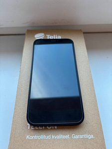 Apple iPhone 12/64 96% (8 фото из 10)