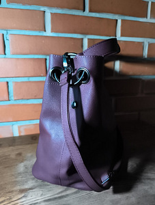 Elegantne veinikirsi värvi naiste kott (2 foto / 3)