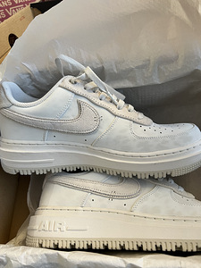 Nike Air Force 1 Luxe | Ketsid Nike | Sneakers | Tossud (3 foto / 8)