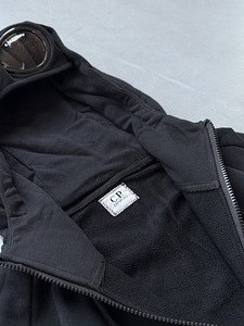 C.P. Company Zip Up Hoodie | Kampsun Pusa Dressiplus (4 foto / 8)