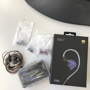 FiiO FH1S Hi-Res 1BA+1DD Knowles Dynamic In-ear kõrvaklapid (3 foto / 4)