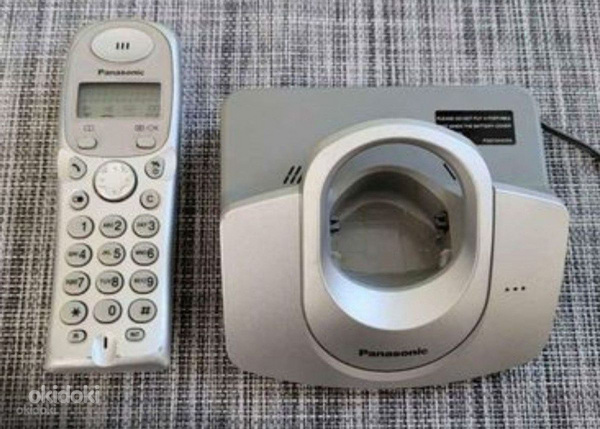 Настольный беспроводной телефон Panasonic KX-TG1100 серебрис (фото #2)