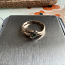 Золотое кольцо с изумрудом и бриллиантами (фото #1)
