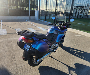 Продам Honda Deauville NT650V (2 фото из 9)