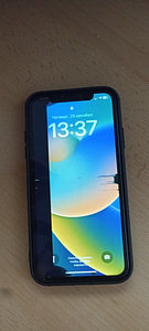 iPhone 11 128гб (1 фото из 4)