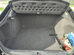 Skoda Oktavia 2010 (11 foto / 12)