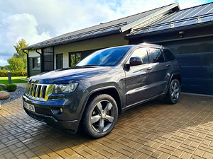 Jeep Grand Cherokee Overland 3.0 177kw (1 foto / 10)