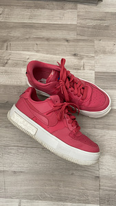 Air Force 1 (2 фото из 4)