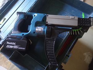 Akulindikruvikeeraja Makita DFR550ZX1, 18V Li-ion (1 foto / 2)