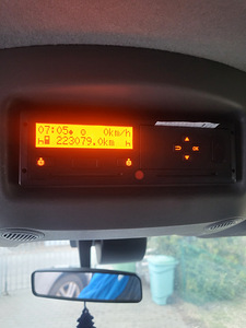 Renault Master 2,3 120kw 2018a. 223100km (10 foto / 10)