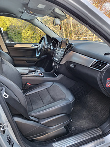 Mercedes-Benz GLE250 AMG Special Edition,2018 142.000km (10 foto / 11)
