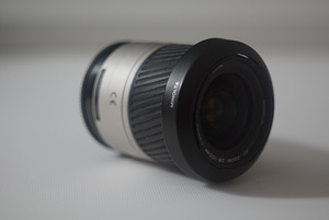 Minolta 28-100mm f/3.5-5.6 (2 foto / 3)