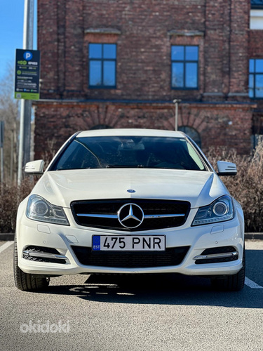 Продам Mercedes Benz C 2.2 d