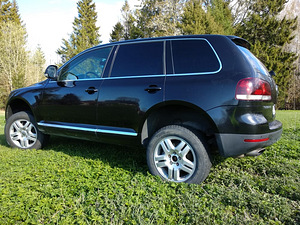 M: Volkswagen Touareg (3 foto / 8)
