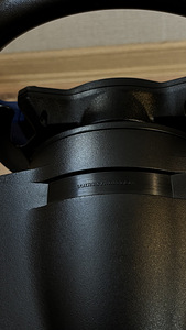 Игровой руль Thrustmaster T150 (4 фото из 9)