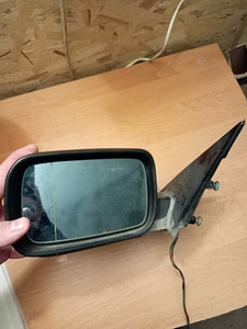 Vasak küljepeegel E39-le (1 foto / 4)