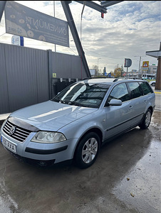 Volkswagen Passat Variant 2002 1.9 TDI (1 foto / 10)