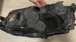 Esituled paremal VOLKSWAGEN GOLF 7 (5 foto / 6)