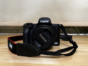 Canon EOS M50 + EF-M 15-45mm (1 foto / 10)