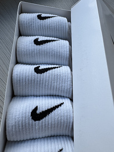 Nike sokid (3 foto / 3)