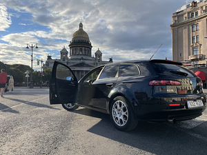 Alfa Romeo 159 sportwagon 2007 disel 1.9 JTDM (4 foto / 9)