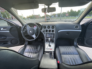 Alfa Romeo 159 sportwagon 2007 disel 1.9 JTDM (5 foto / 9)