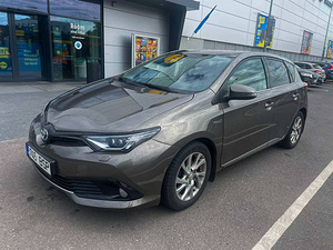 Auto rent ilma tagatiseta! Toyota Auris 2016 a. LPG/ hübriid (2 foto / 6)