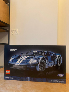 Uus avamata karpis 42154 LEGO Technic 2022 Ford GT (4 foto / 5)