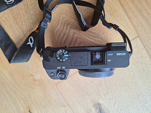 Sony a6300 kere (2 foto / 6)