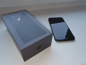 Mobiiltelefon iPhone 8, 256 GB (8 foto / 8)