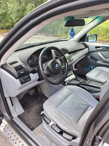 BMW X5 E53