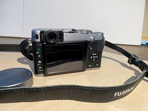 FUJIFILM kaamera X20 (3 foto / 6)