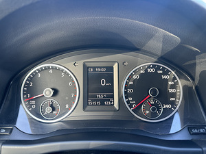 Volkswagen tiguan (8 foto / 10)