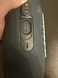 Jbl charge 5 (2 фото из 2)
