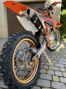 Krossiratas 250cc 4 takti (5 foto / 8)