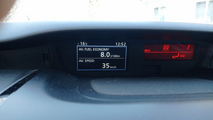 Mazda CX-7 2.2 diesel (7 foto / 9)