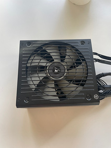 Toiteplokk / psu corsair Rm850x (3 foto / 3)