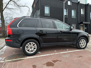 Volvo xc90 2.4d (136 kW) (5 foto / 15)