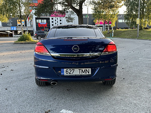 Opel Astra TwinTop 1.8 103kW (11 foto / 15)