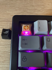 GMK67 Silent Peach V2 Custom Klaviatuur (2 foto / 3)