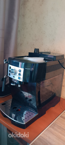 DeLonghi Magnifica S ECAM21.112.B automaatne kohvimasin. (foto #1)