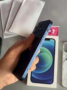 iPhone 12 64гб (1 фото из 5)