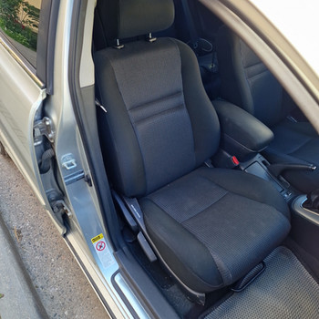 Toyota Avensis T250 istmed.
